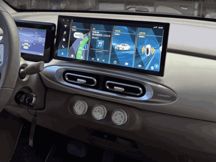 Màn Android Wuling Mini EV